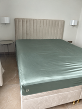 25 momų šilkinė paklodė 100% Mulberry šilko – SILK&SLEEP vandens